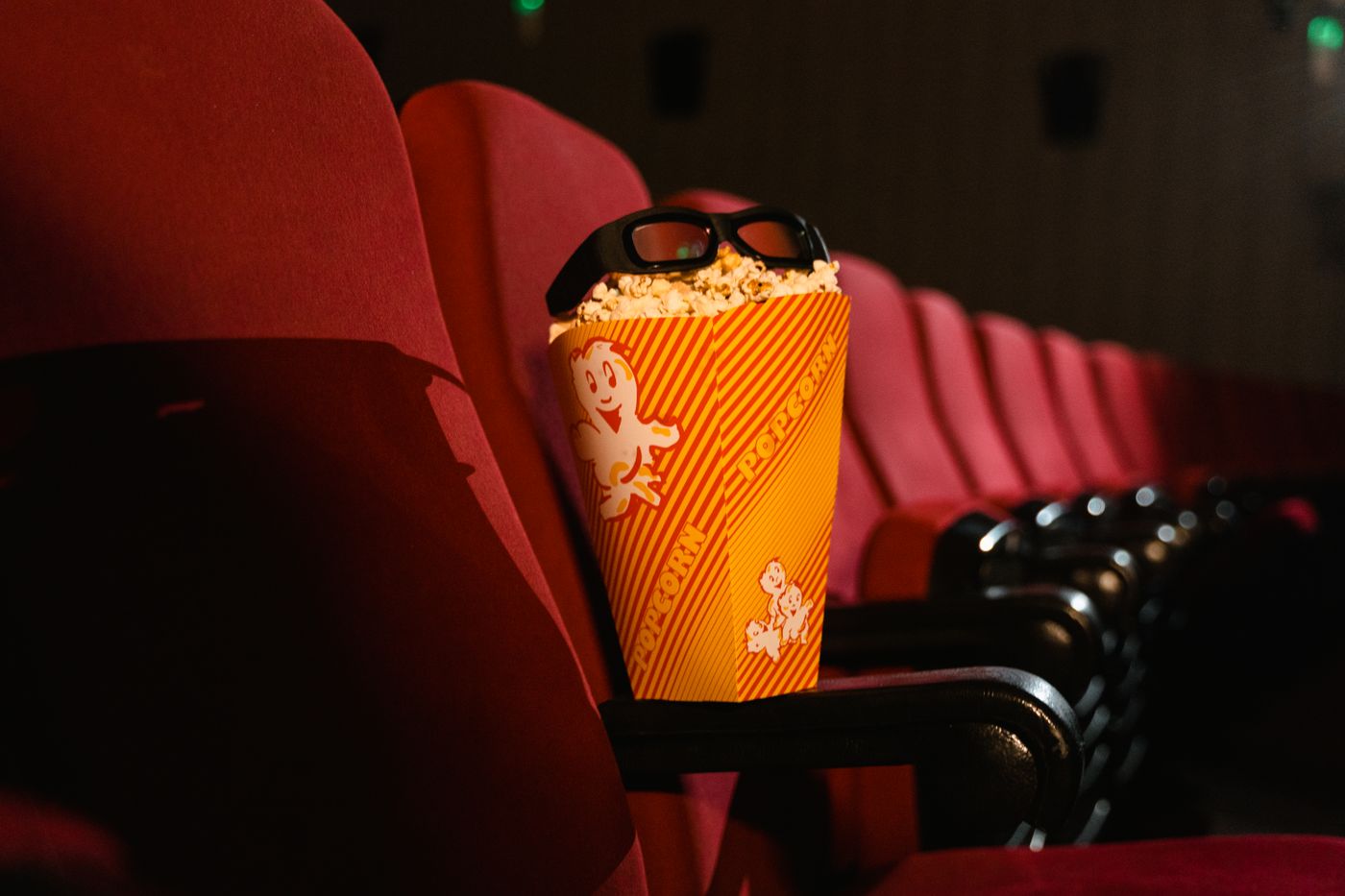 《死亡禁区实录》北京首映 主创们分享幕后故事